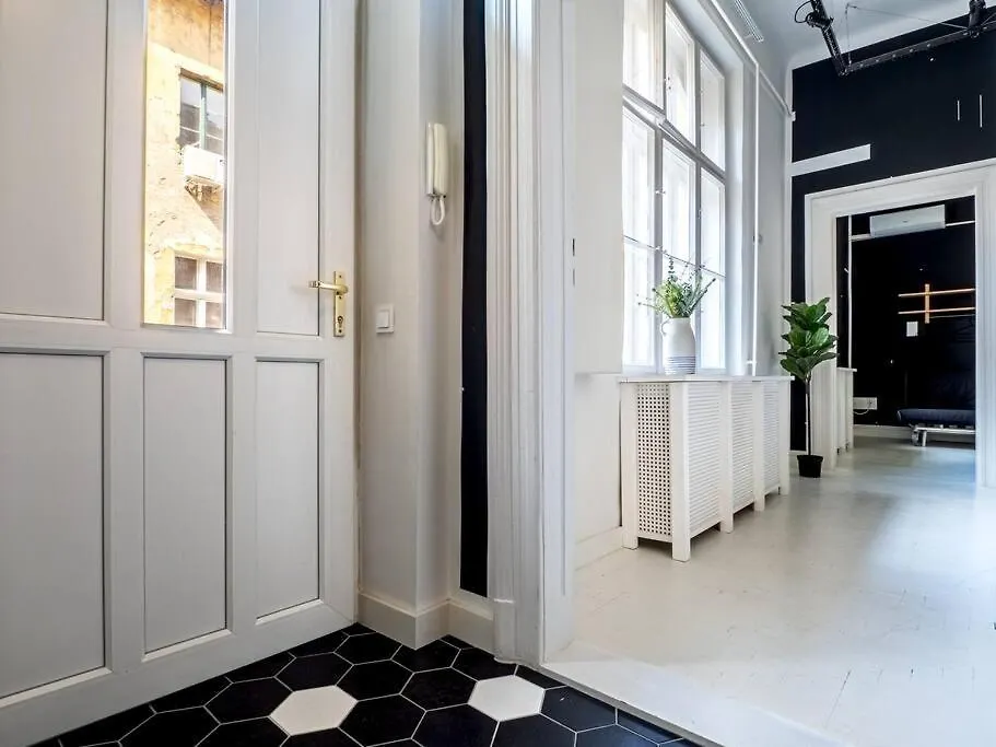 Broadway 2Bedroom Apartment Budapest Hungary
